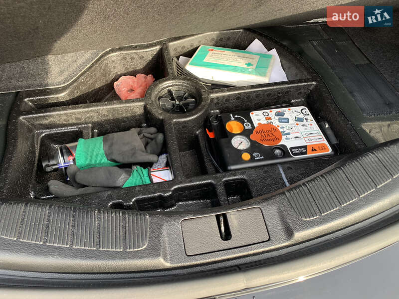 Седан Ford Fusion 2019 в Киеве