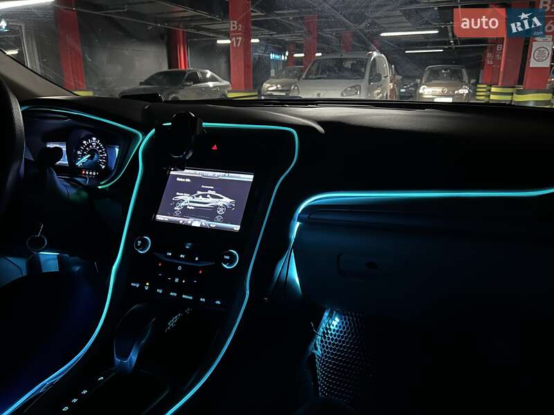 Седан Ford Fusion 2013 в Киеве