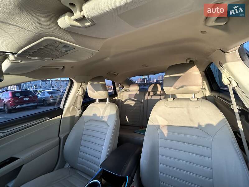 Седан Ford Fusion 2013 в Киеве