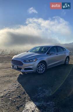Седан Ford Fusion 2015 в Ободовке