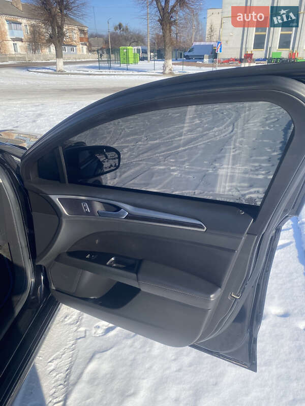 Седан Ford Fusion 2014 в Овруче