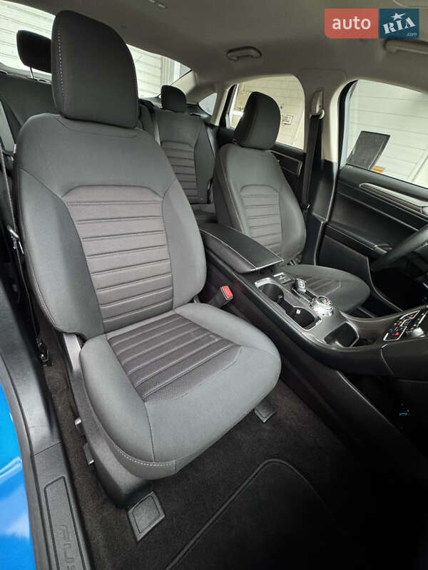 Седан Ford Fusion 2020 в Киеве