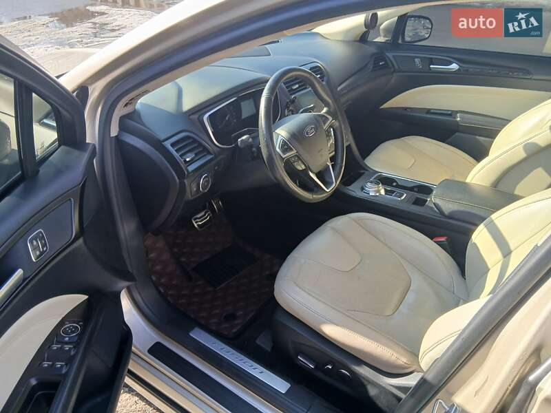 Седан Ford Fusion 2016 в Киеве фото 12 Седан Ford Fusion 2016 в Киеве