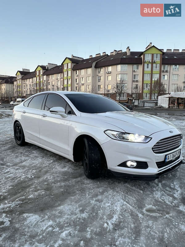 Седан Ford Fusion 2014 в Киеве фото 6 Седан Ford Fusion 2014 в Киеве