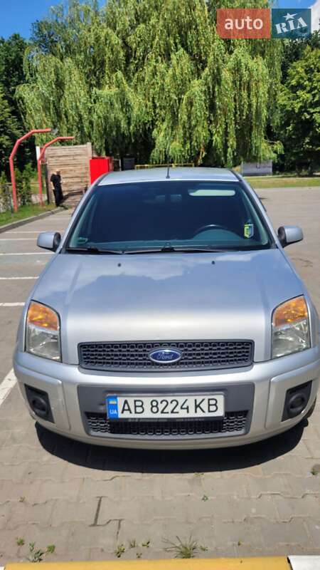 Хэтчбек Ford Fusion 2009 в Виннице