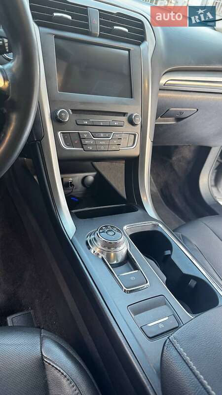 Седан Ford Fusion 2017 в Сумах