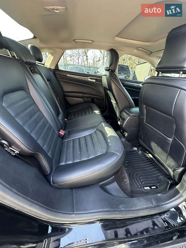 Седан Ford Fusion 2016 в Новой Водолаге