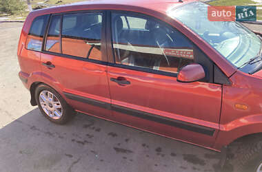 Хэтчбек Ford Fusion 2007 в Новоархангельске