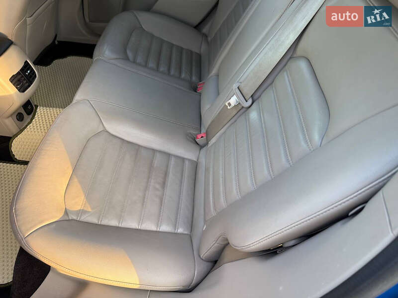 Седан Ford Fusion 2016 в Стрые