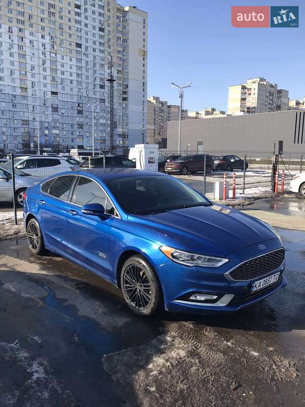 Седан Ford Fusion 2017 в Киеве