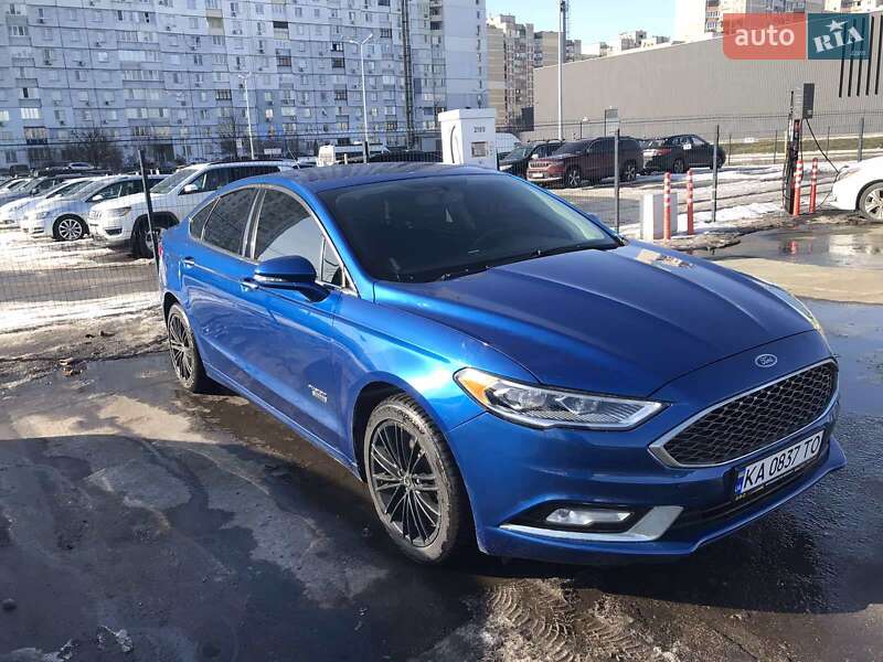 Седан Ford Fusion 2017 в Киеве