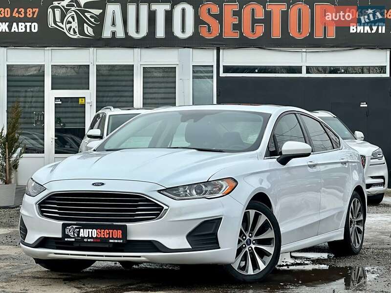 Ford Fusion 2020