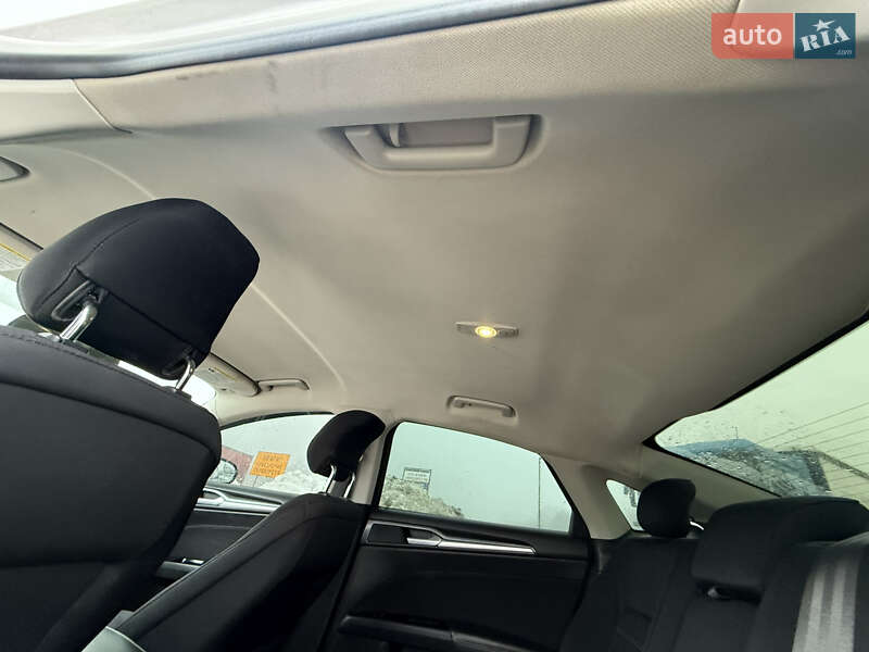 Седан Ford Fusion 2014 в Тернополе