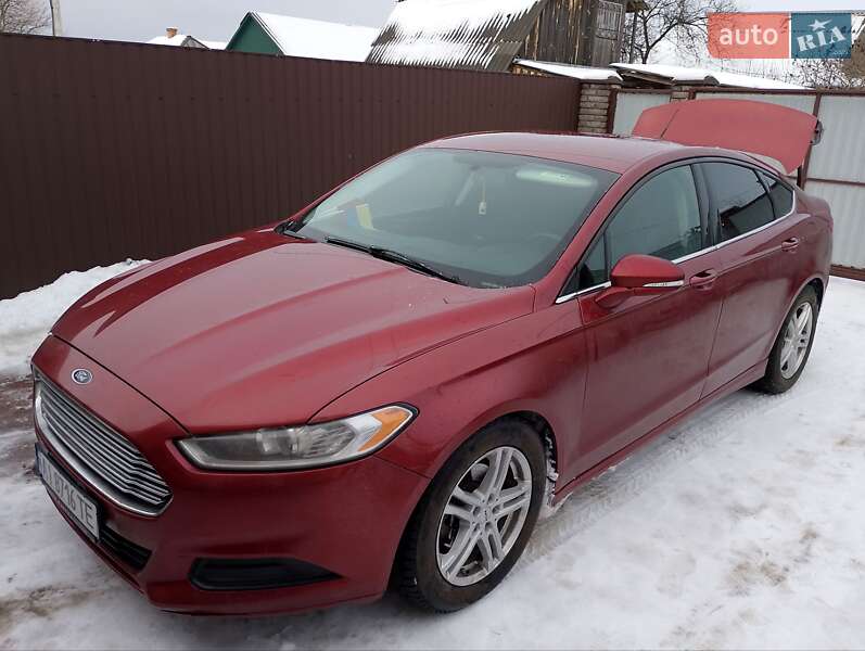 Седан Ford Fusion 2015 в Києві