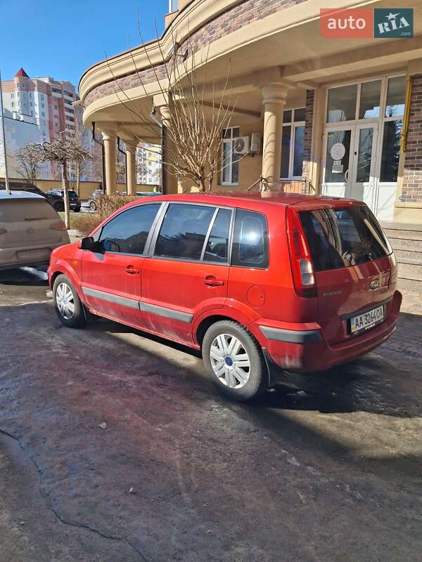 Хетчбек Ford Fusion 2006 в Києві