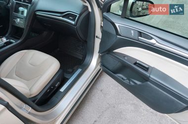 Седан Ford Fusion 2016 в Днепре