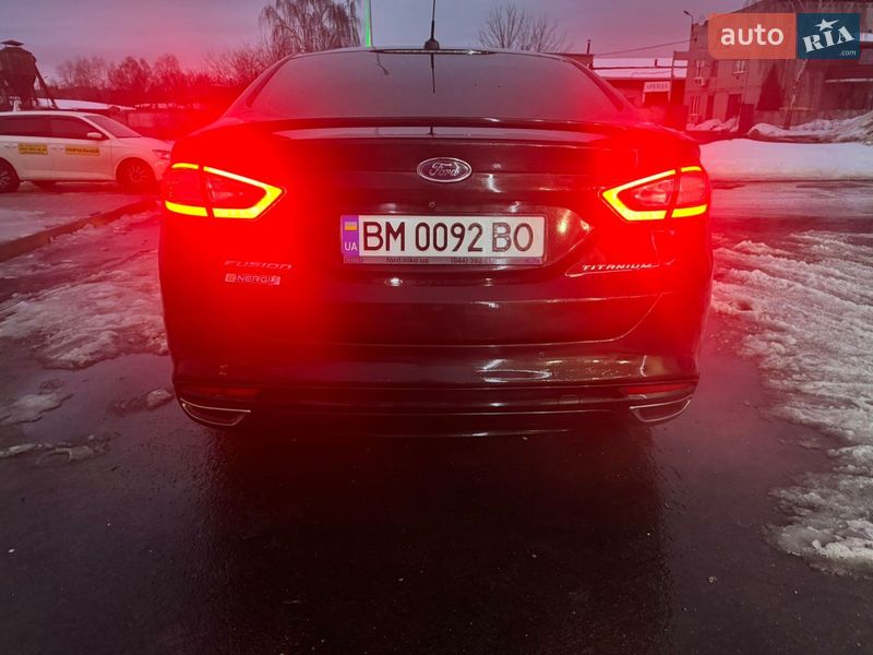 Седан Ford Fusion 2015 в Шостке