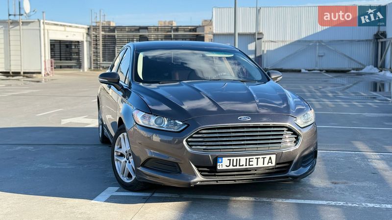 Седан Ford Fusion 2016 в Києві фото Седан Ford Fusion 2016 в Києві