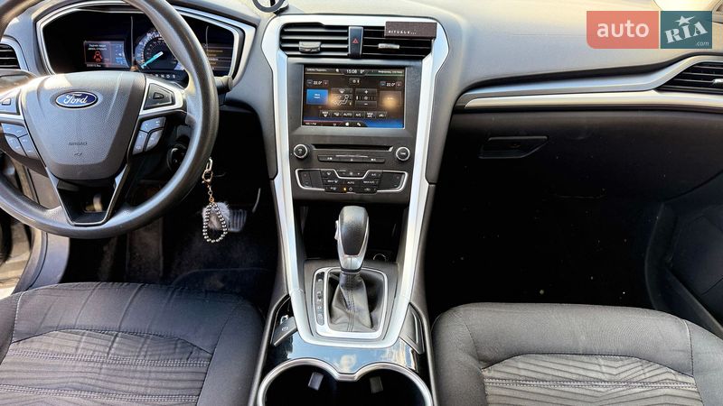 Седан Ford Fusion 2016 в Києві фото 16 Седан Ford Fusion 2016 в Києві