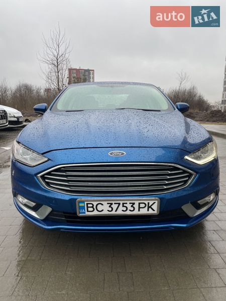 Седан Ford Fusion 2017 в Львове