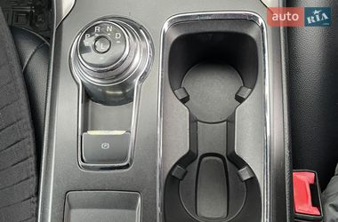 Седан Ford Fusion 2017 в Львове
