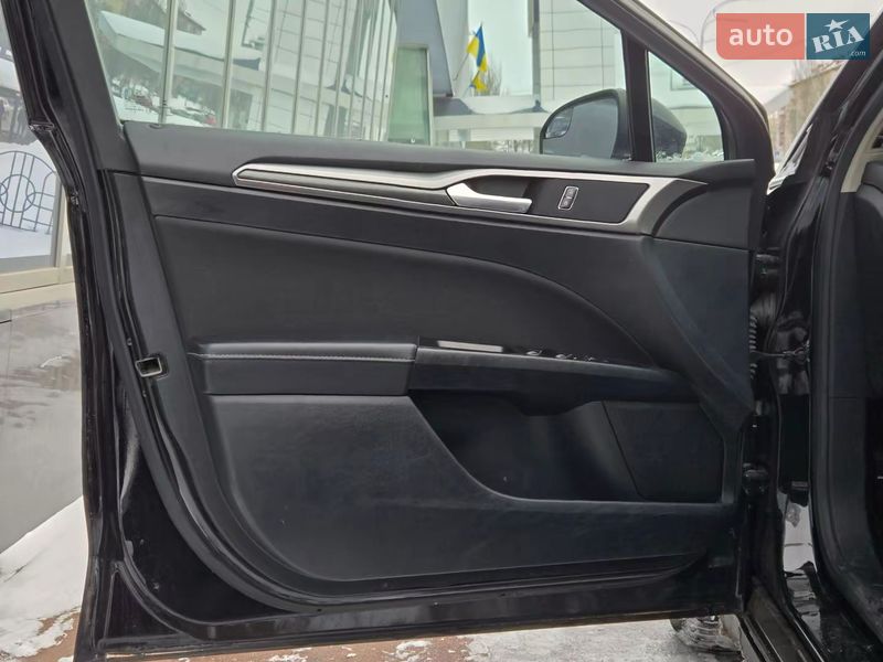 Седан Ford Fusion 2016 в Києві