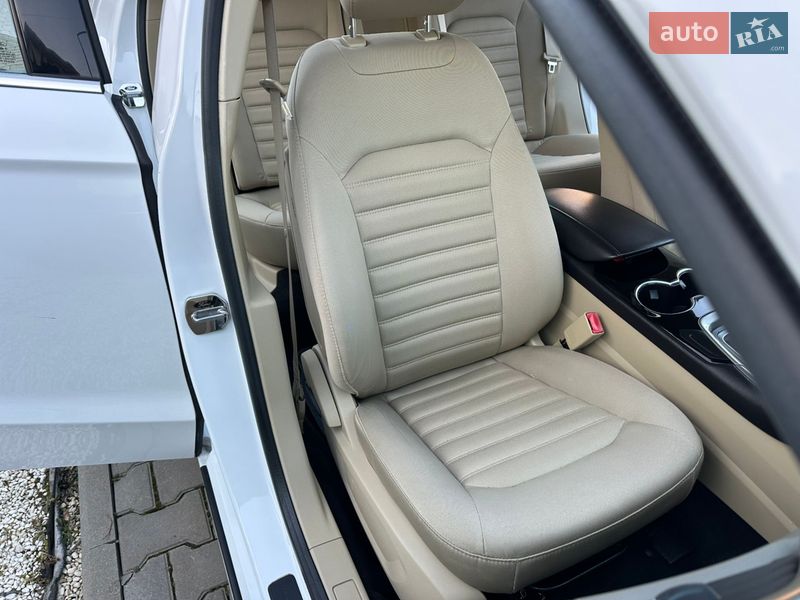 Седан Ford Fusion 2014 в Одессе