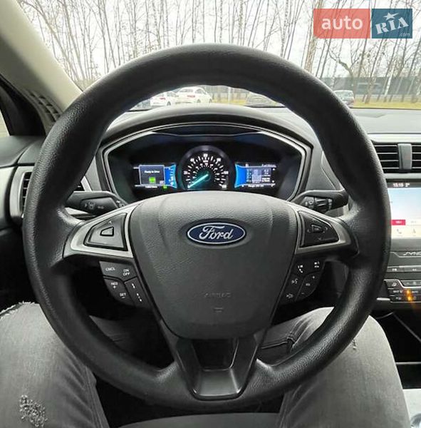 Седан Ford Fusion 2019 в Киеве