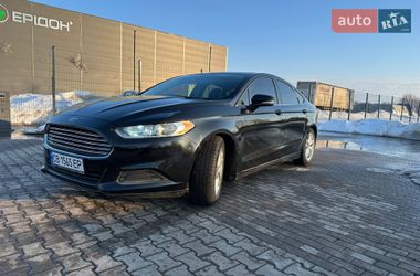 Седан Ford Fusion 2012 в Чернигове