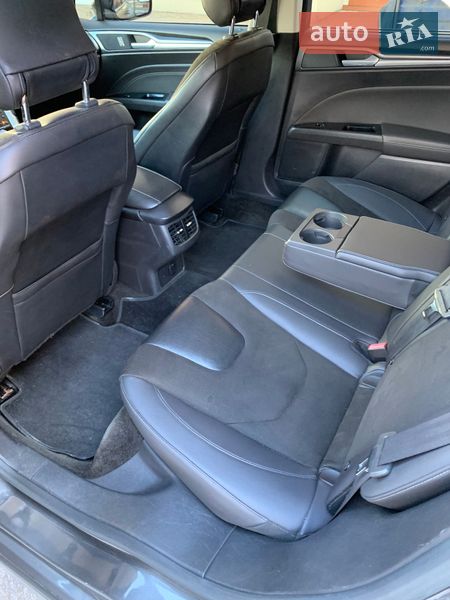 Седан Ford Fusion 2015 в Киеве