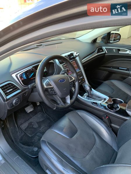 Седан Ford Fusion 2015 в Киеве