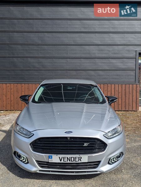 Седан Ford Fusion 2015 в Луцке