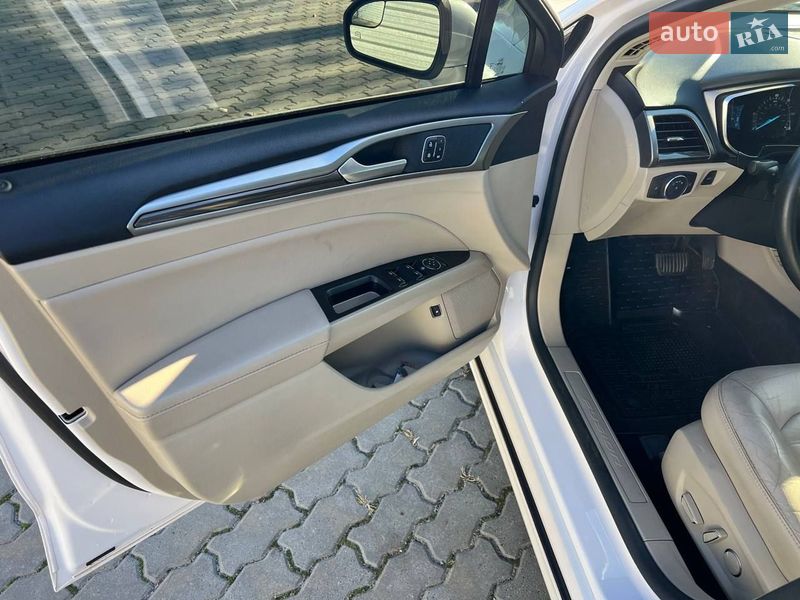 Седан Ford Fusion 2017 в Кременчуге