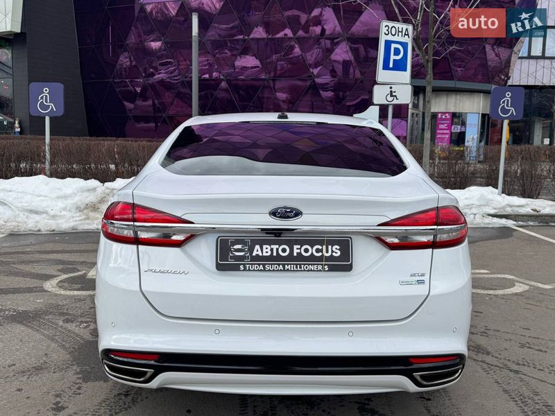 Седан Ford Fusion 2018 в Києві