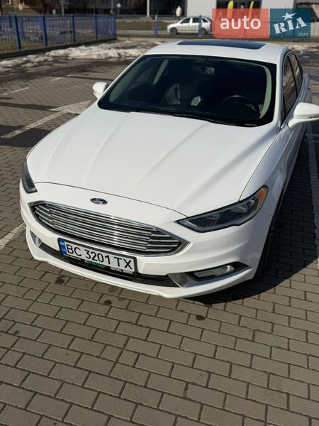 Седан Ford Fusion 2016 в Львові