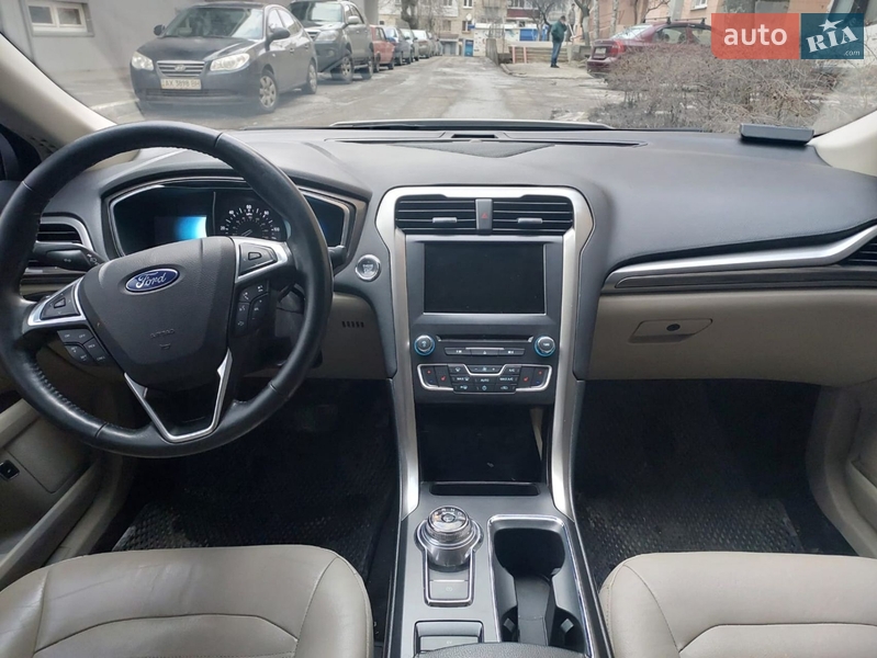 Седан Ford Fusion 2016 в Харькове