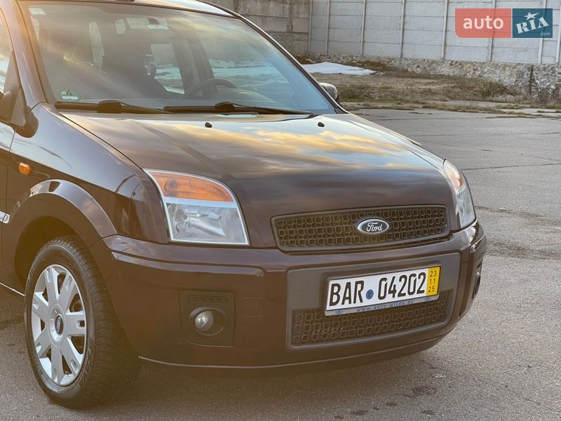 Хетчбек Ford Fusion 2012 в Вінниці