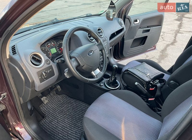 Хетчбек Ford Fusion 2012 в Вінниці