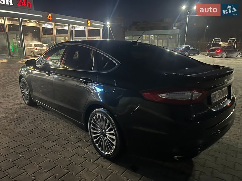Седан Ford Fusion 2014 в Львове