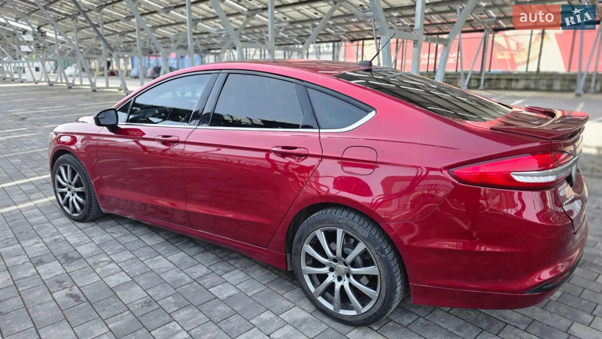 2016 Ford Fusion - мініатюра 16