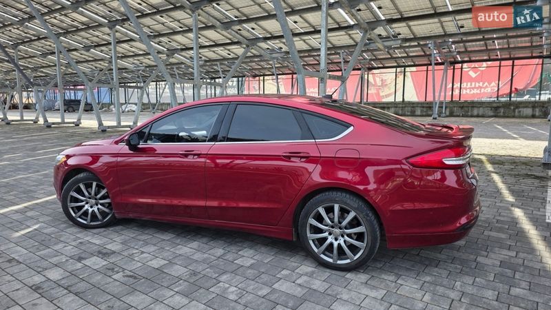 Седан Ford Fusion 2016 в Львові