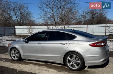 Седан Ford Fusion 2016 в Яготине