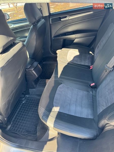 Седан Ford Fusion 2016 в Яготине