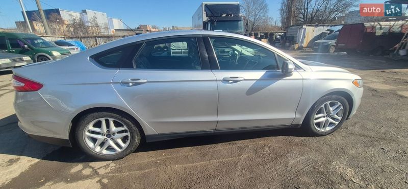Седан Ford Fusion 2013 в Киеве
