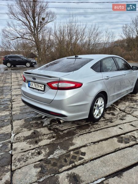 Седан Ford Fusion 2013 в Харькове