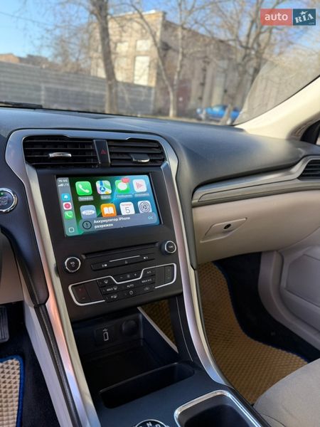 Седан Ford Fusion 2017 в Одесі