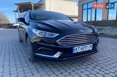 Седан Ford Fusion 2018 в Снятине