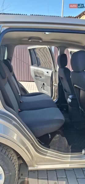 Хэтчбек Ford Fusion 2004 в Черкассах