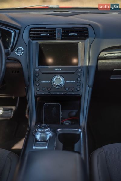 Седан Ford Fusion 2016 в Івано-Франківську