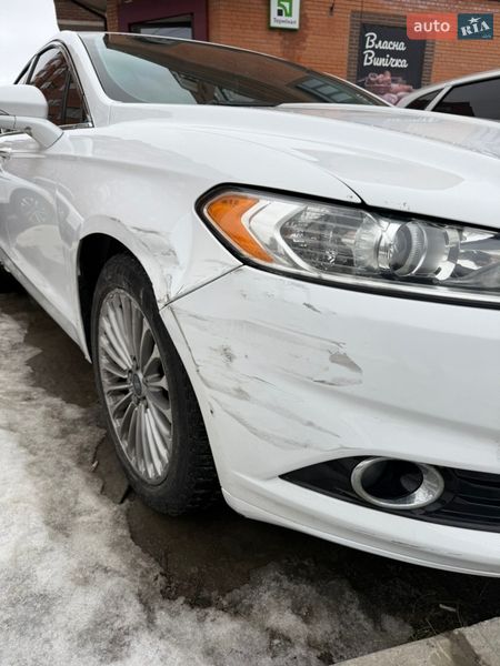 Седан Ford Fusion 2014 в Сумах